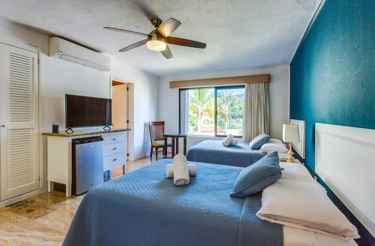 Deluxe Suites At Villas Tropical In Zona Hotelera Cancún 0*,  México