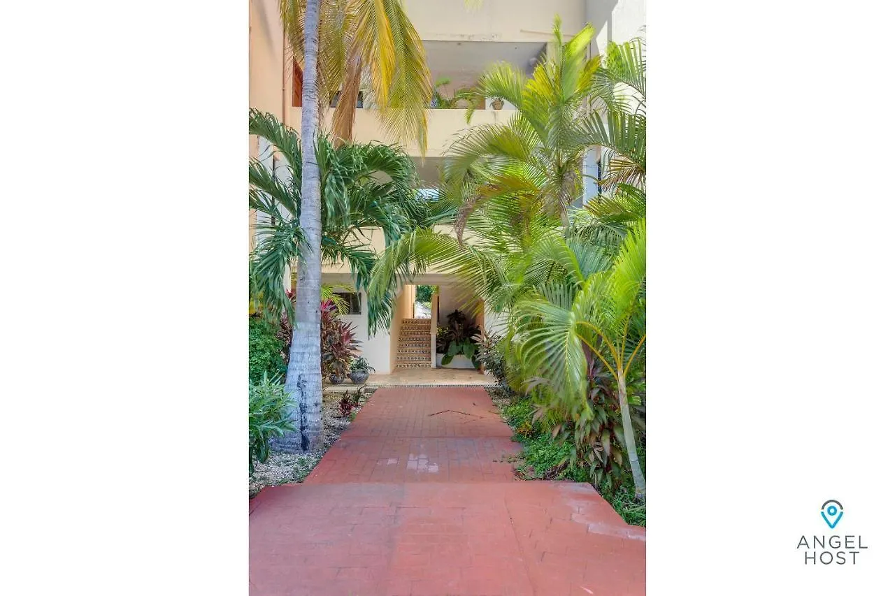 Apartment Deluxe Suites At Villas Tropical In Zona Hotelera Cancun Mexico
