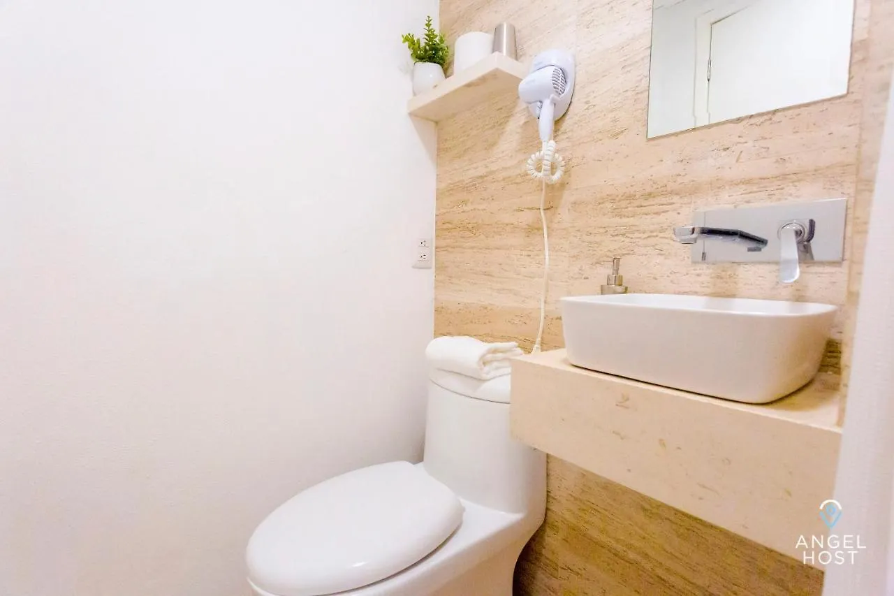 Deluxe Suites At Villas Tropical In Zona Hotelera Cancun