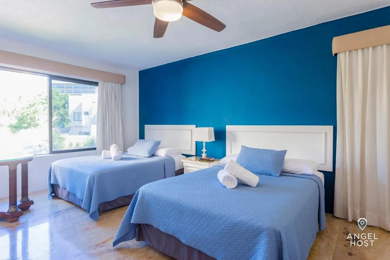 Deluxe Suites At Villas Tropical In Zona Hotelera Cancun Apartment